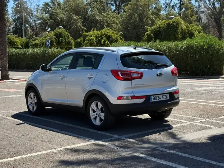 Kia Sportage 1.7 CRDi Drive 2011, foto 4