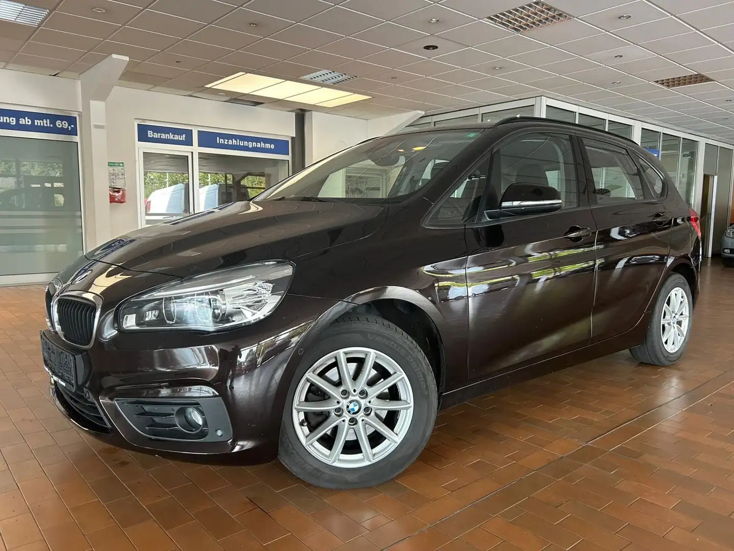 BMW 218 Active Tourer 218 d Braun - 1