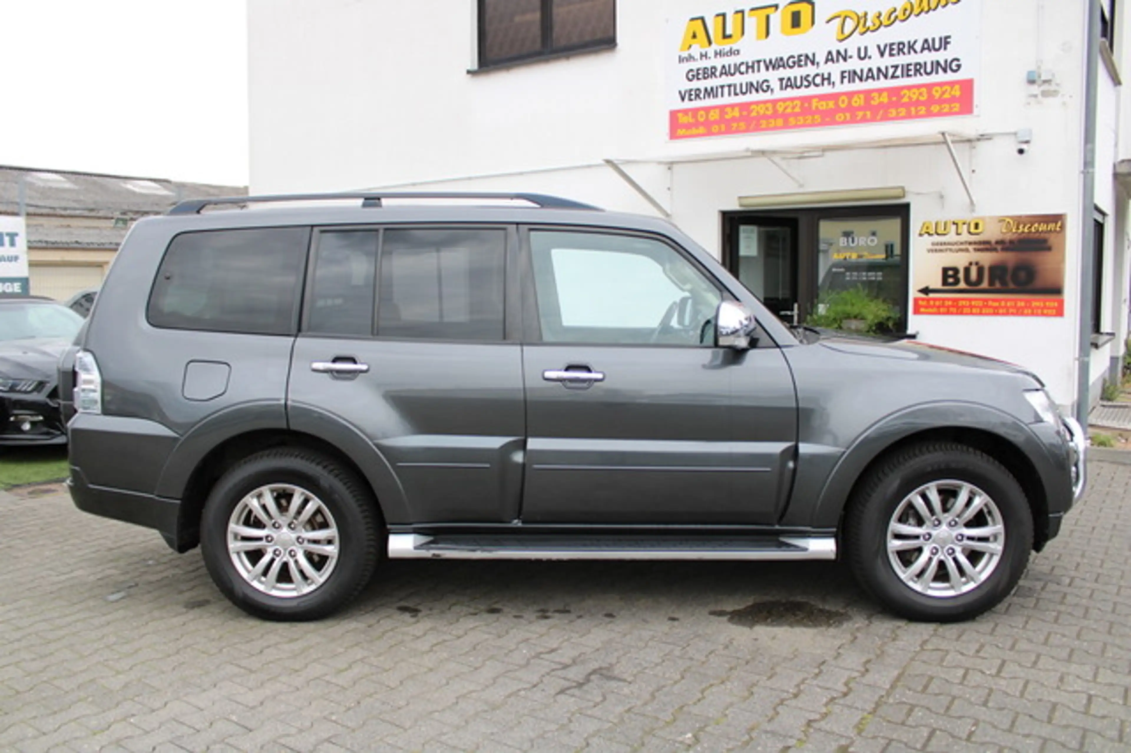 Mitsubishi Pajero 3.2 DI-D Instyle Top VOLL*7-Sitzer*Top Zustand — photo 10