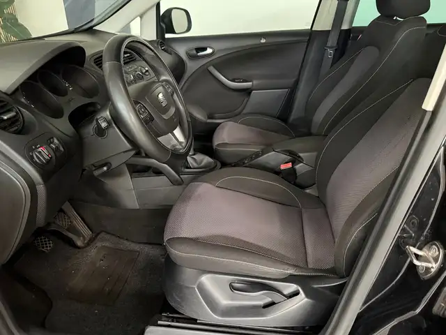 SEAT Altea XL view 12
