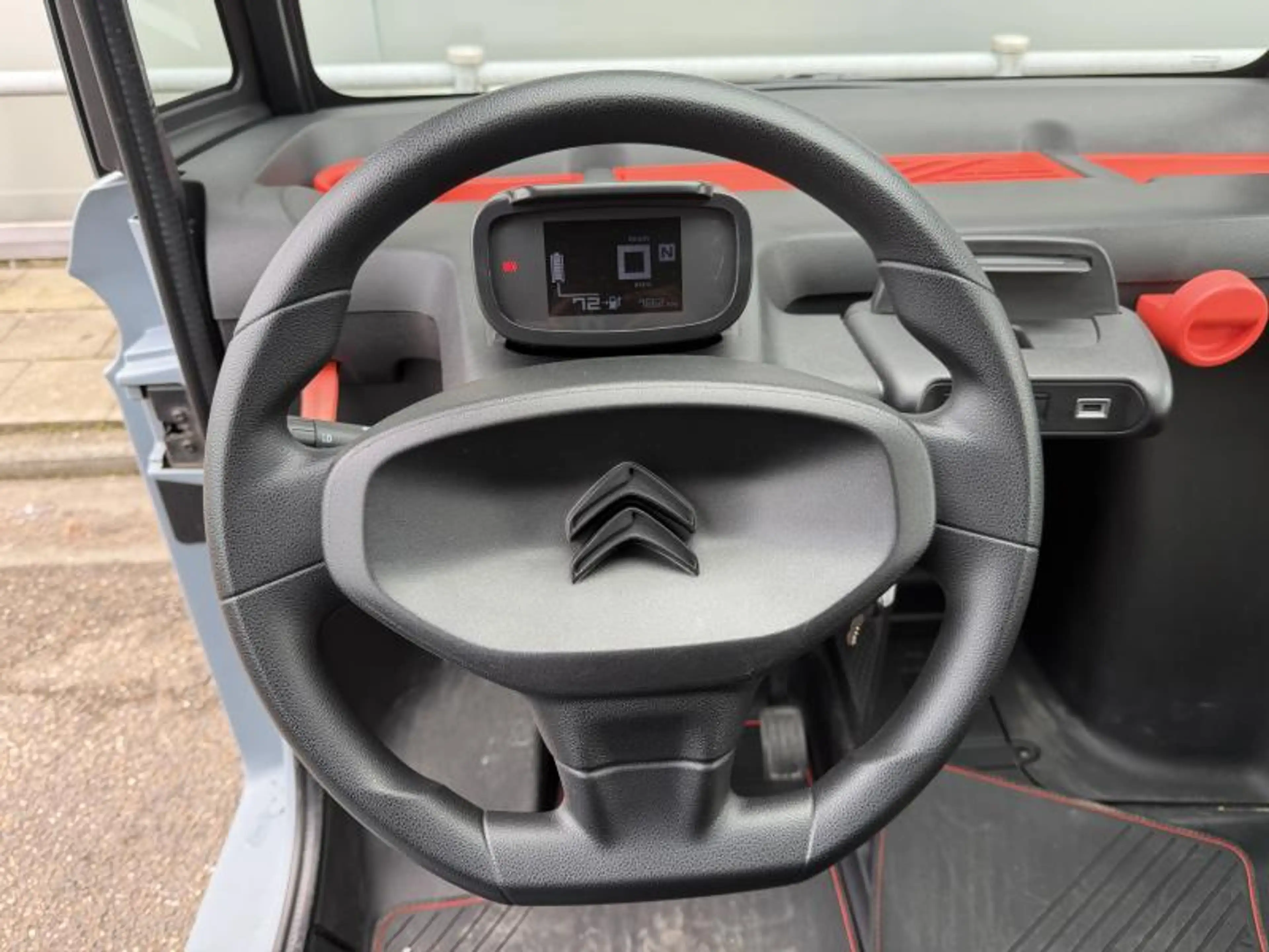 Citroen Ami . — photo 6