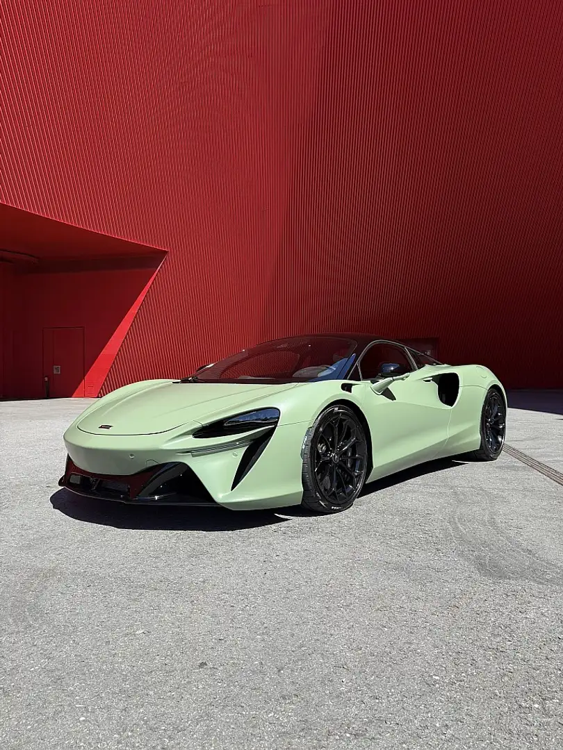 McLaren Artura Mc Laren Artura Coupe MSO Lackierung Grün - 2