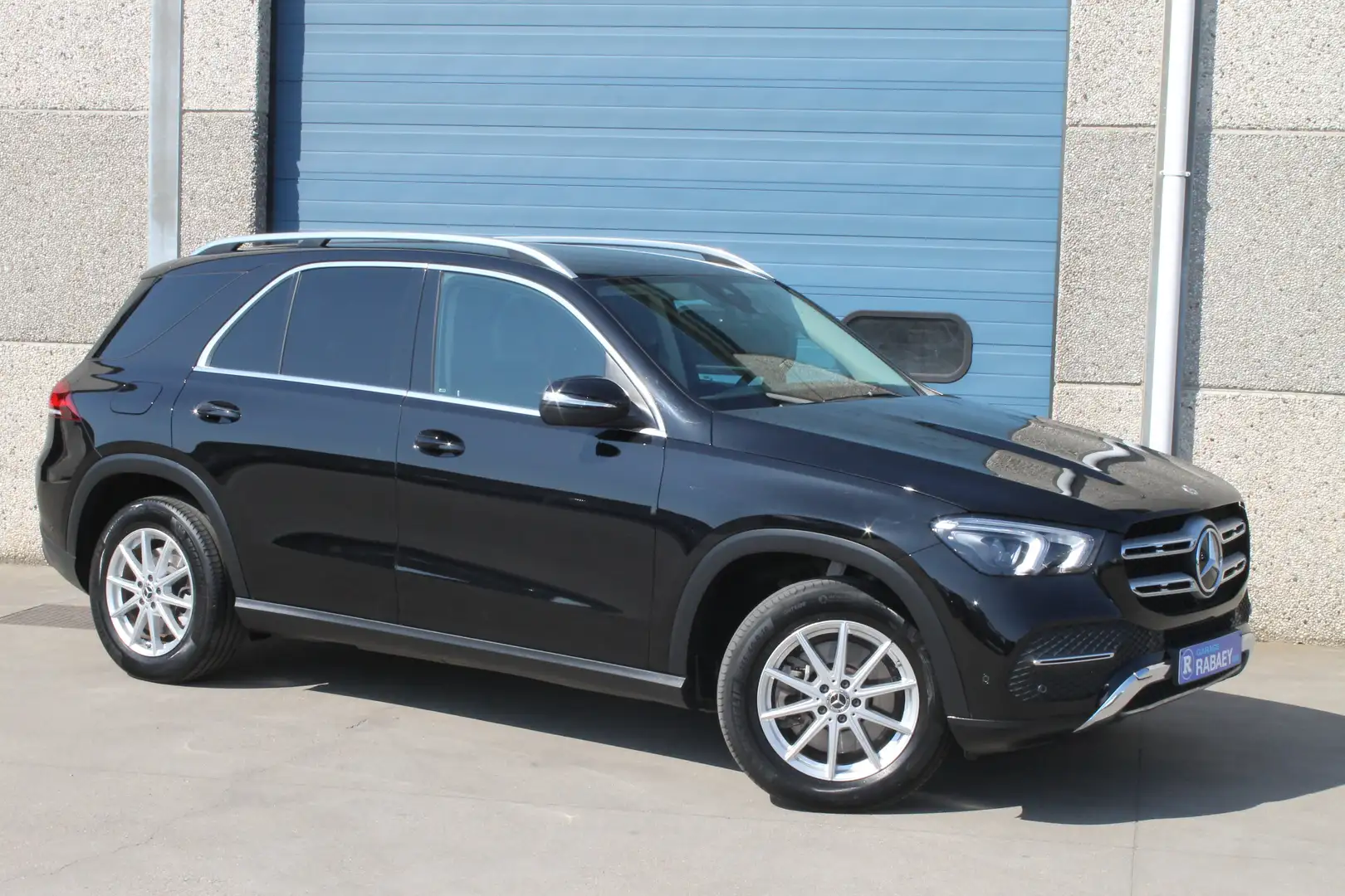 Mercedes-Benz GLE 300 d 4-Matic Negru - 1