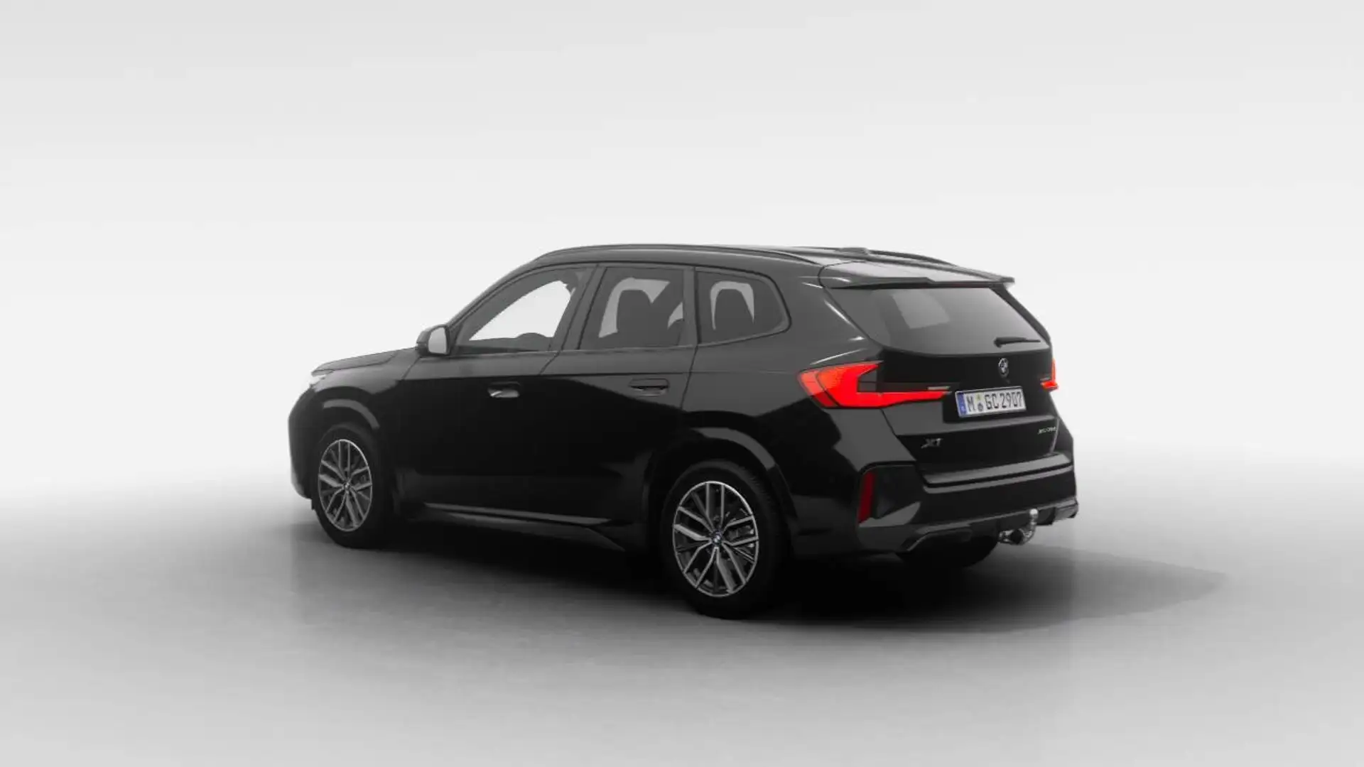 BMW X1 sDrive 18d ///M-Sport SpurAss AHK HiFi RFK DAB Zwart - 2