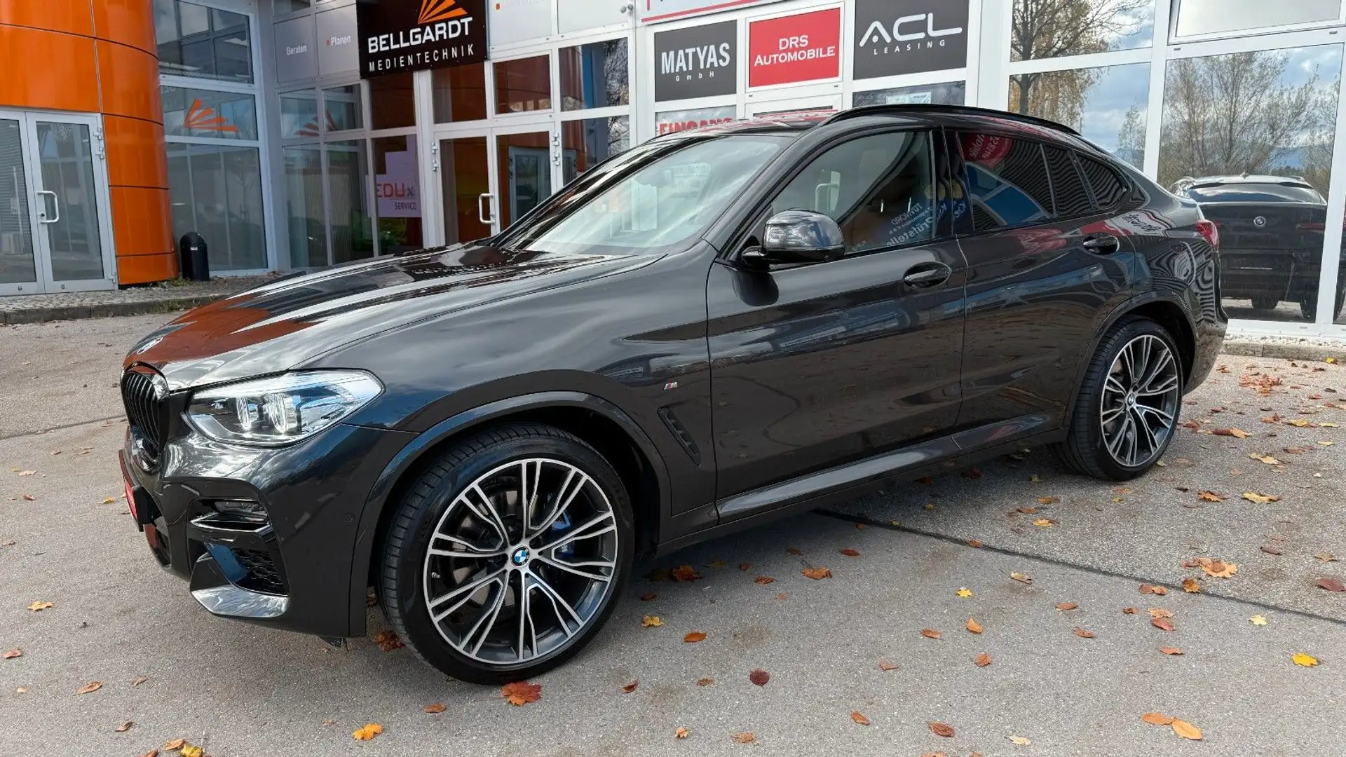 BMW X4 M d/Pano/Head Up/ H& K/Gestik Grau - 2