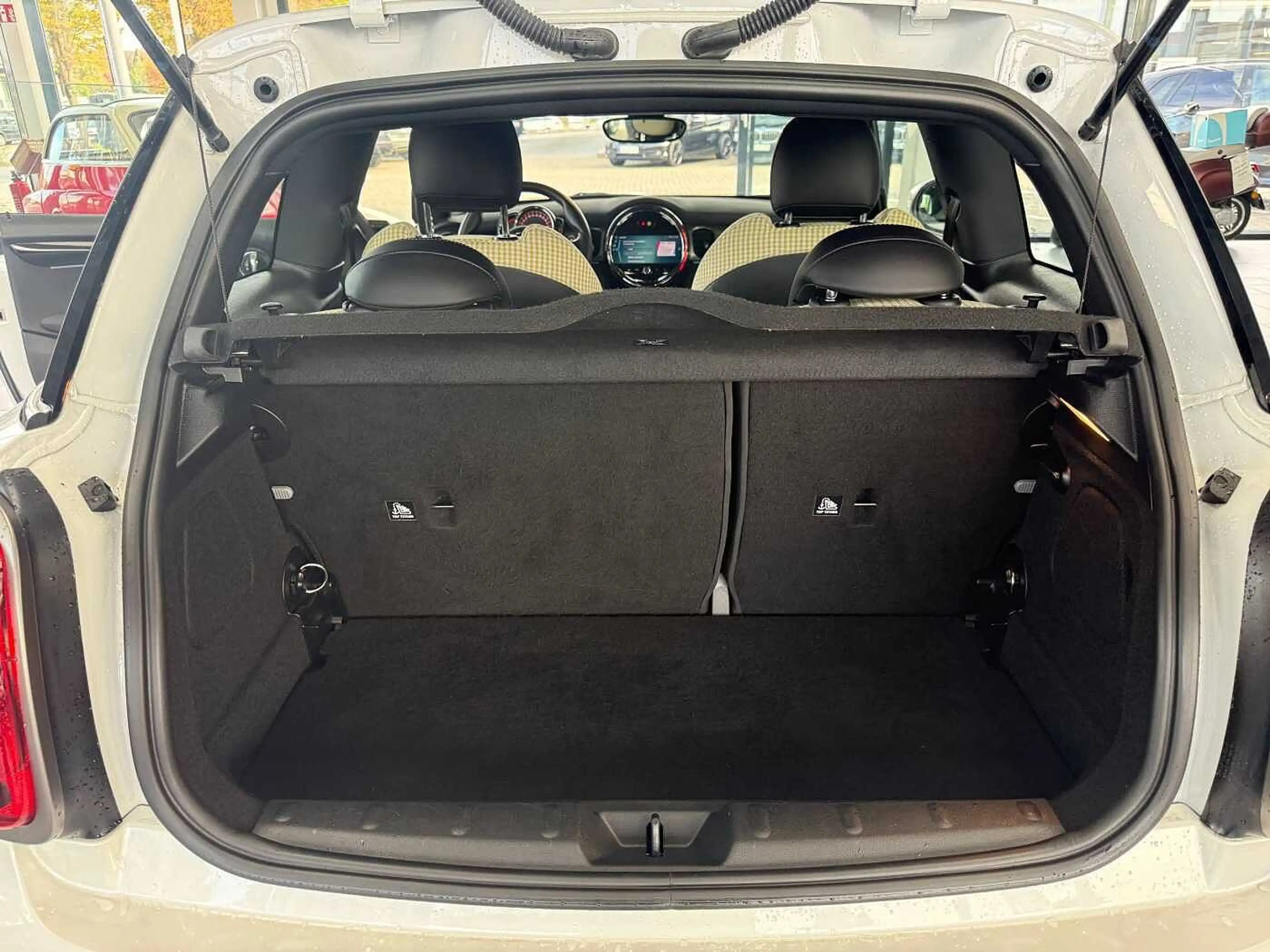MINI Cooper S Resolute Edition Autom|Navi|LED|SHZ| CarPlay|LM18' — photo 13