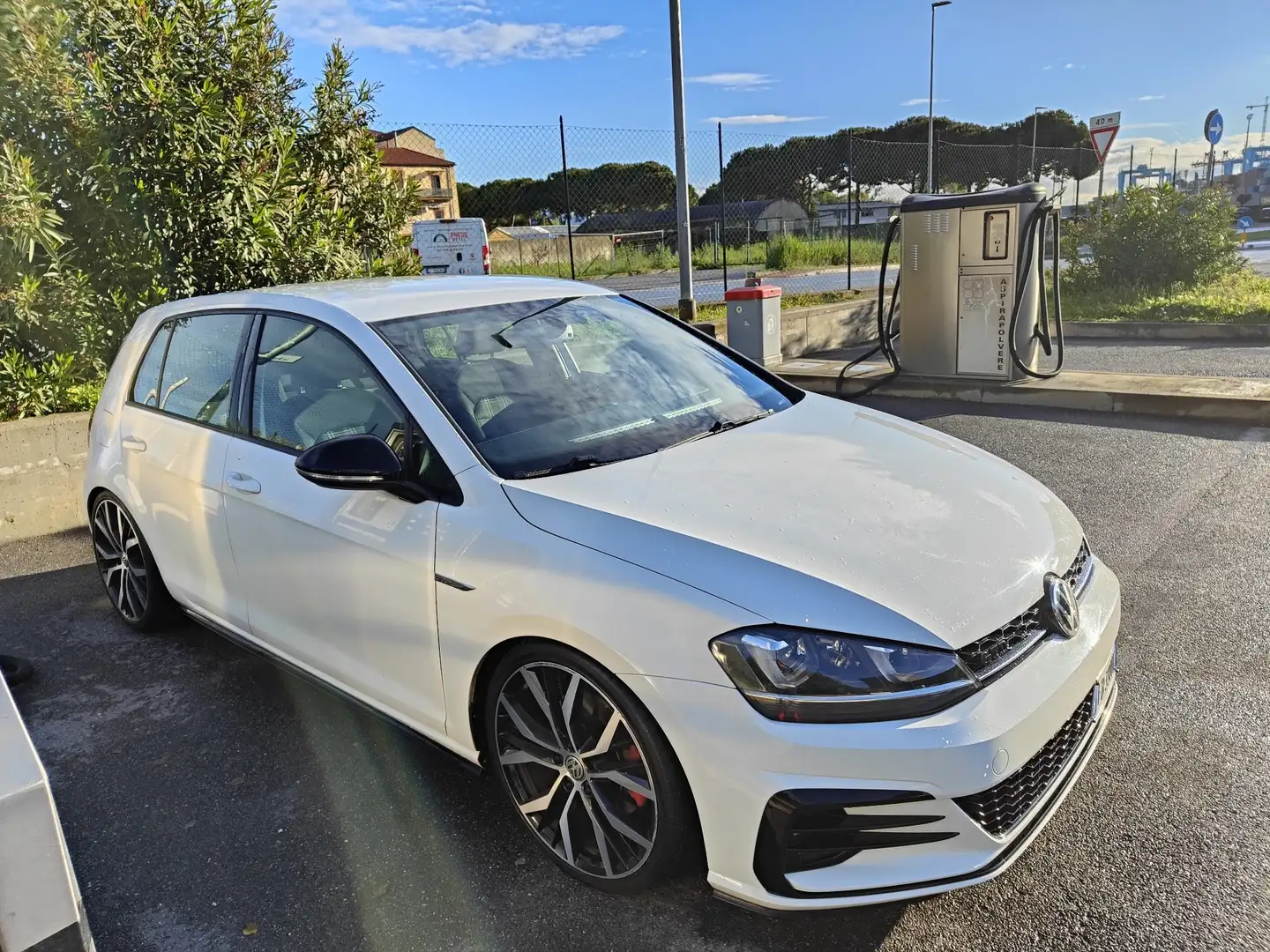 Volkswagen Golf GTD GOLF 7 2.0  GTD  DSG Білий - 2