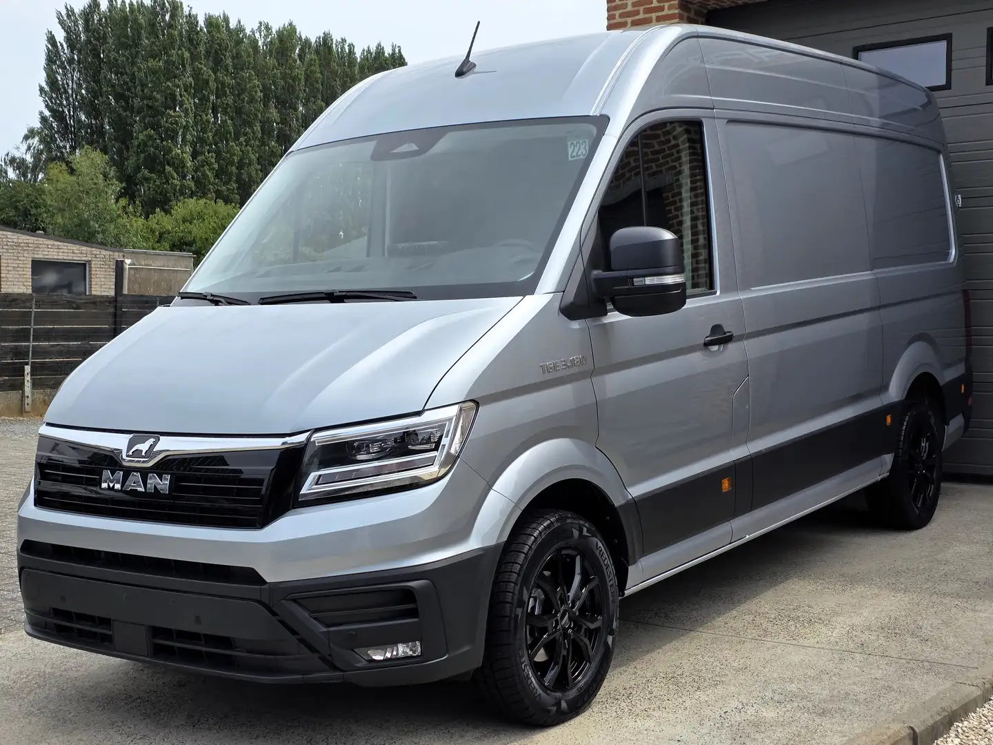 MAN TGE 3.180 44990EX NIEUW 0KM 2025 FACELIFT - Trekh 3TON Argintiu - 2