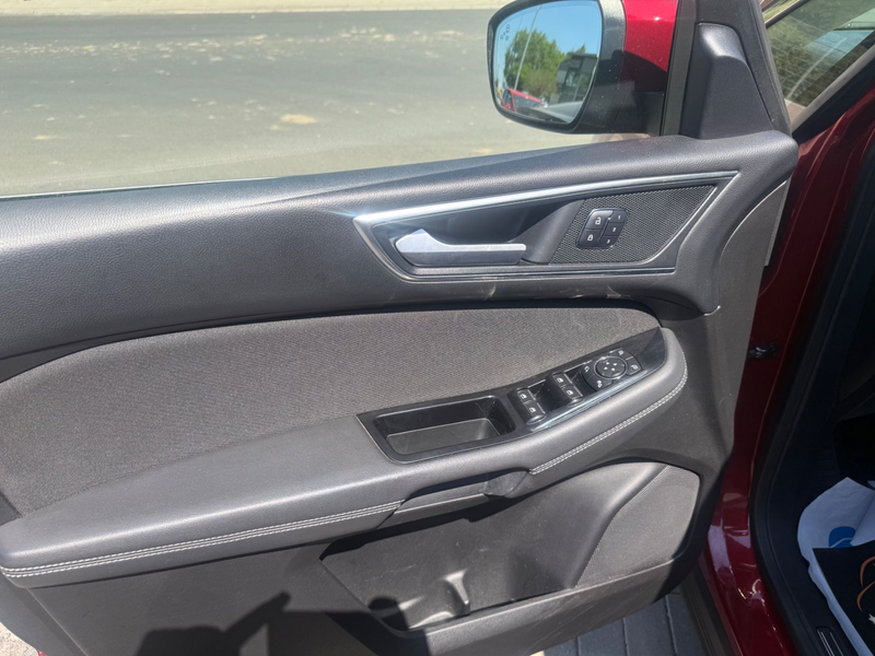 Ford S-Max S-MAX Titanium — photo 12