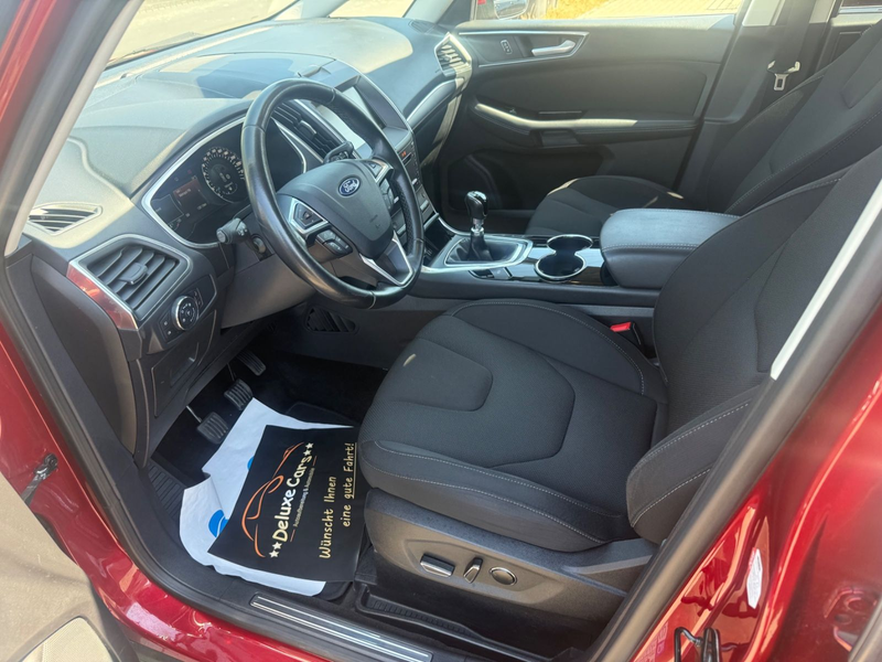 Ford S-Max S-MAX Titanium — photo 11
