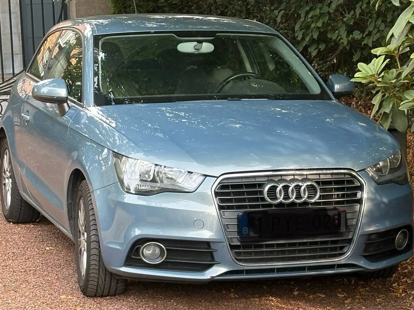 Audi A1 A1 1.4 TFSI Ambition S line S tronic Blauw - 1