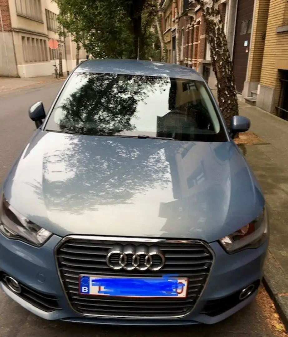 Audi A1 A1 1.4 TFSI Ambition S line S tronic Blauw - 2