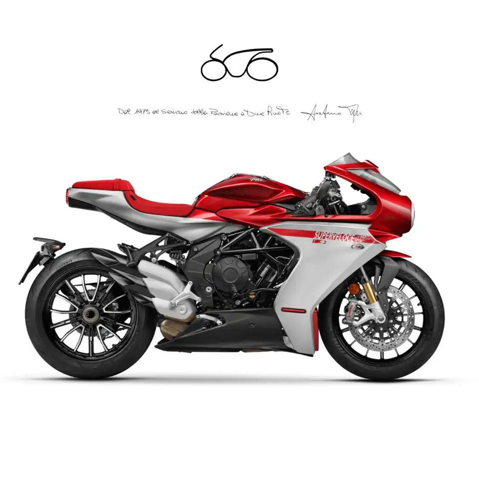 MV Agusta Superveloce 800