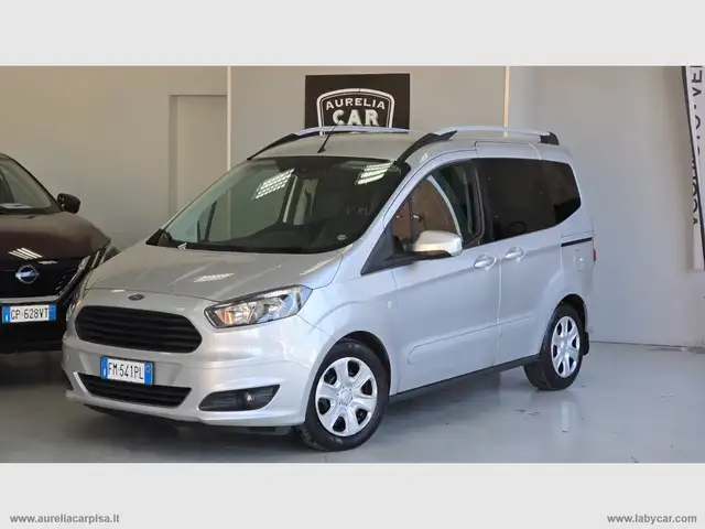 Ford Tourneo Courier 1.5 TDCI 75 CV Plus