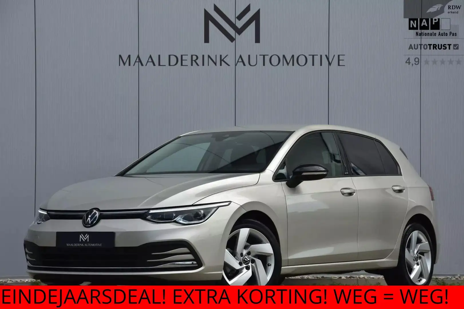 Volkswagen Golf 1.5 eTSI 150pk Automaat Move Trekhaak uitkl., Head Beige - 1