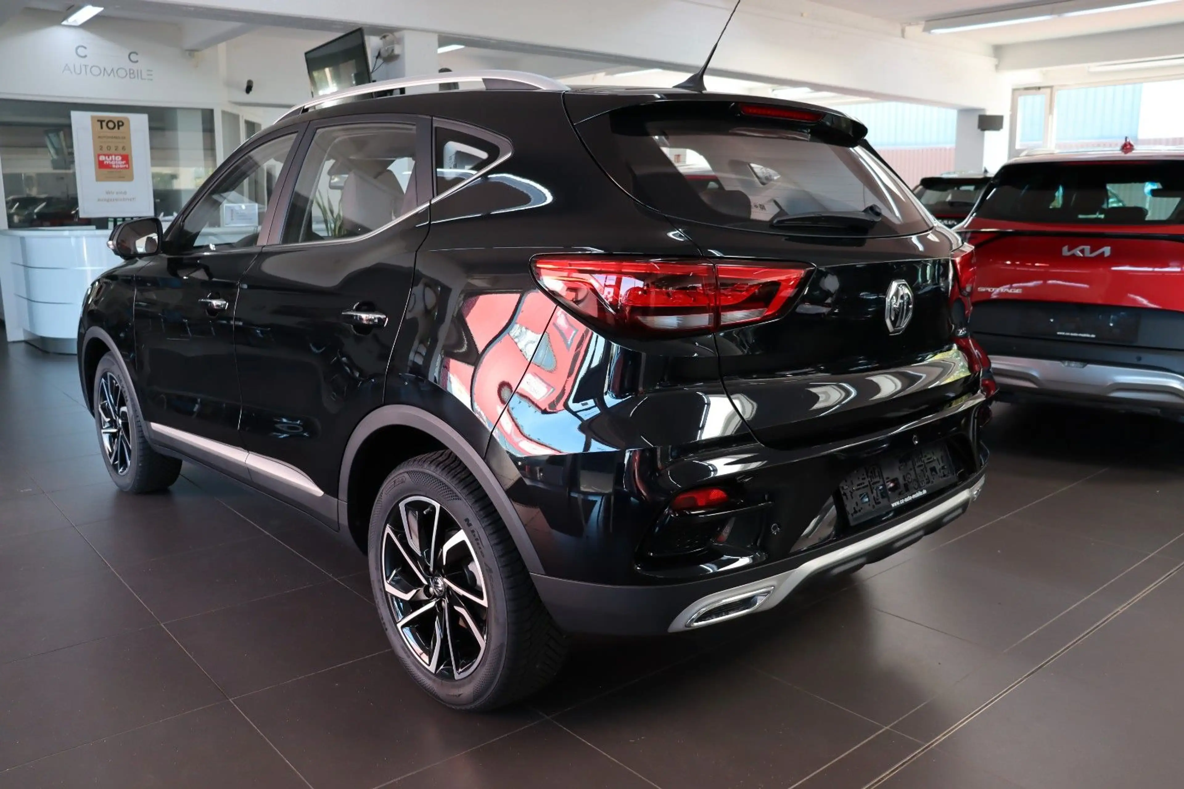 MG ZS 1.5 Luxury Leder SHZ Navi 360° Virtual SOFORT — photo 6