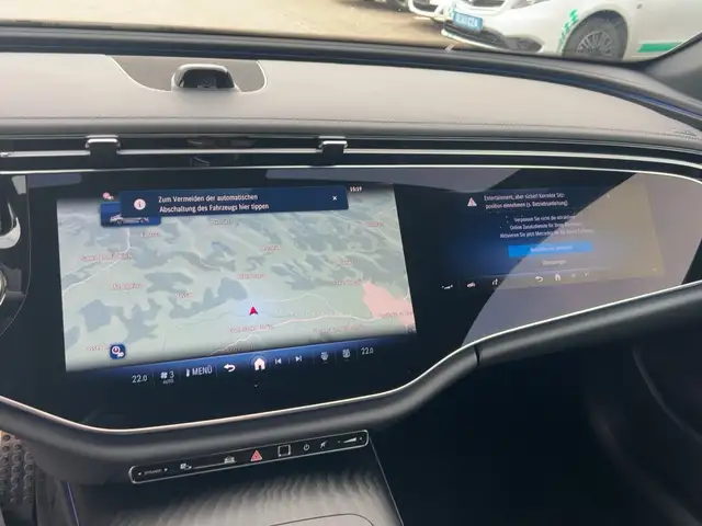 Mercedes-Benz E 220 d 4MATIC MBUX Superscreen AMG Night FAP Ansicht 12