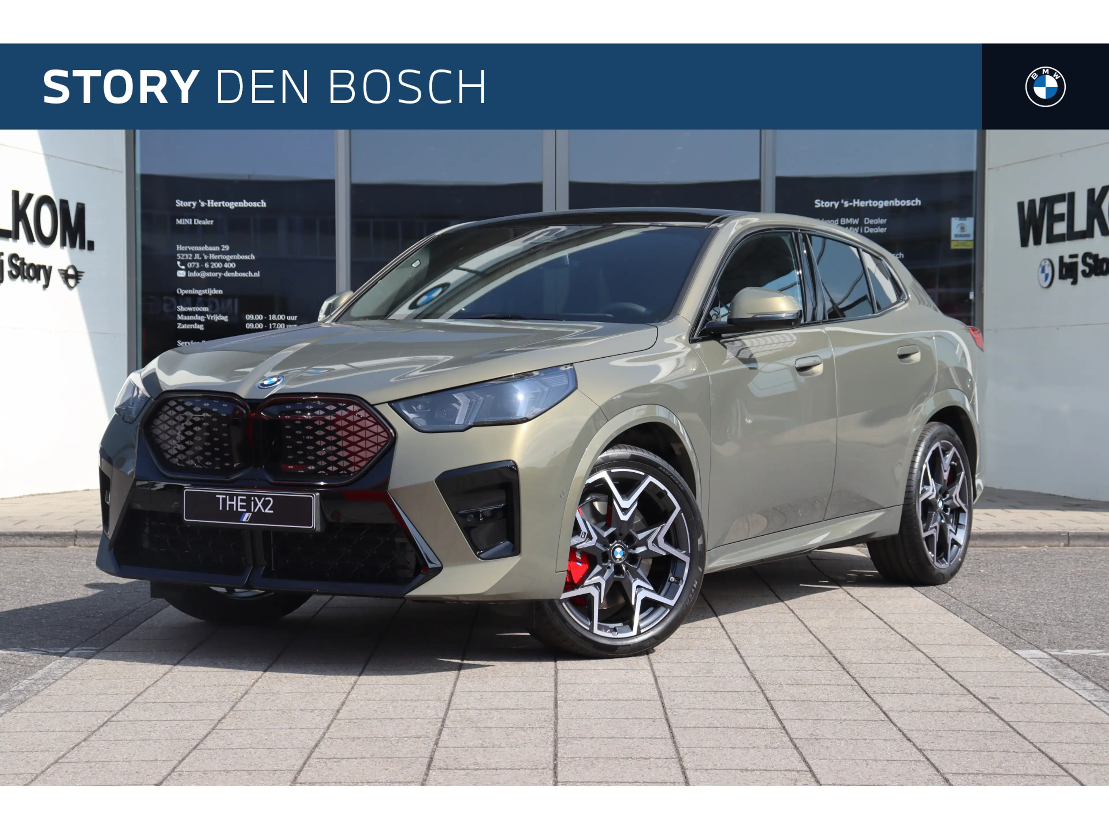 BMW iX2 eDrive20 M Sport / Panoramadak / Trekhaak / Sports