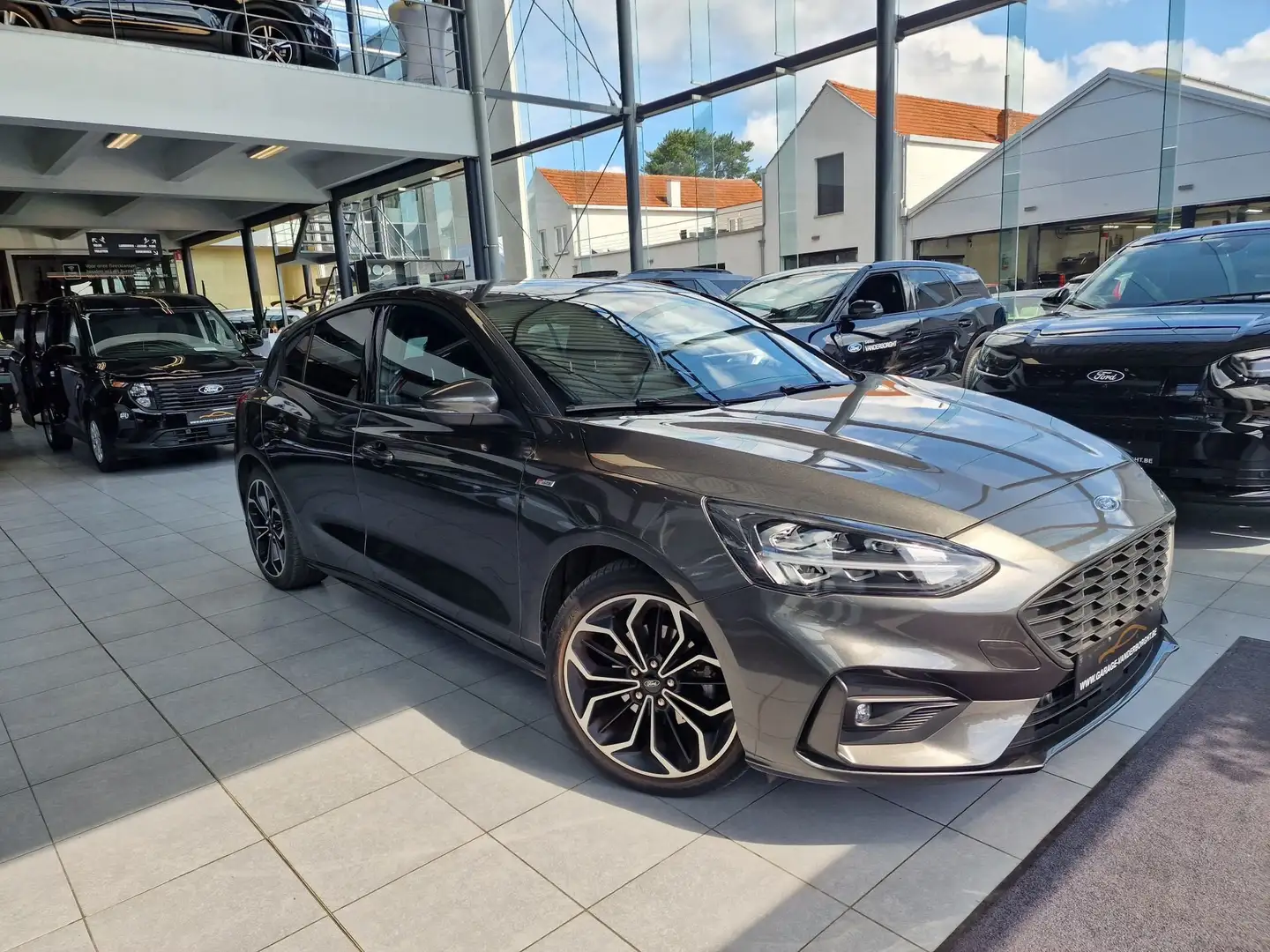 Ford Focus ST-LINE BENZINE SLECHTS 20000KM!!!! Gris - 1