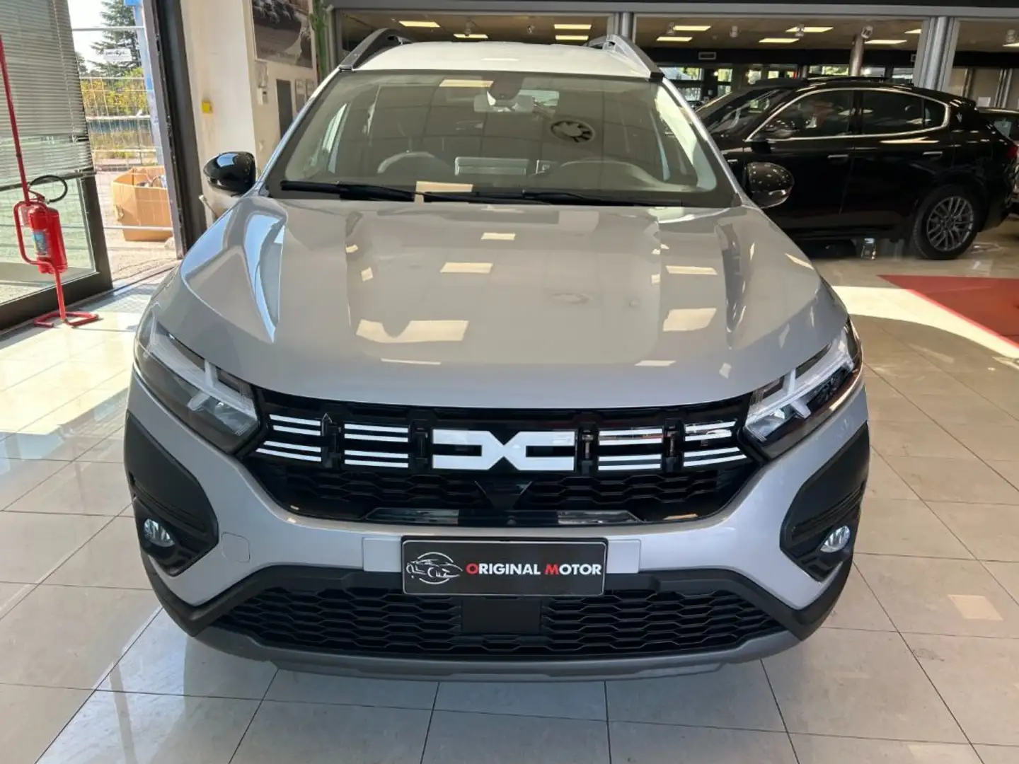 Dacia Jogger 1.0 TCe GPL 100 CV 7 posti Extreme Argento - 1