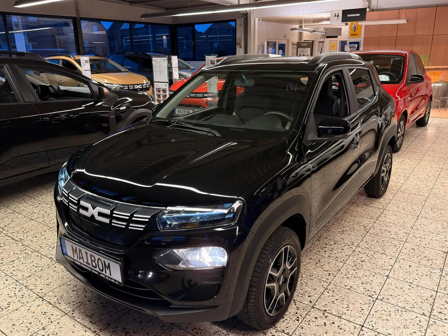 Dacia Spring Essential CCS ALLWETTER KAMERA NAVI CARPL Schwarz - 1