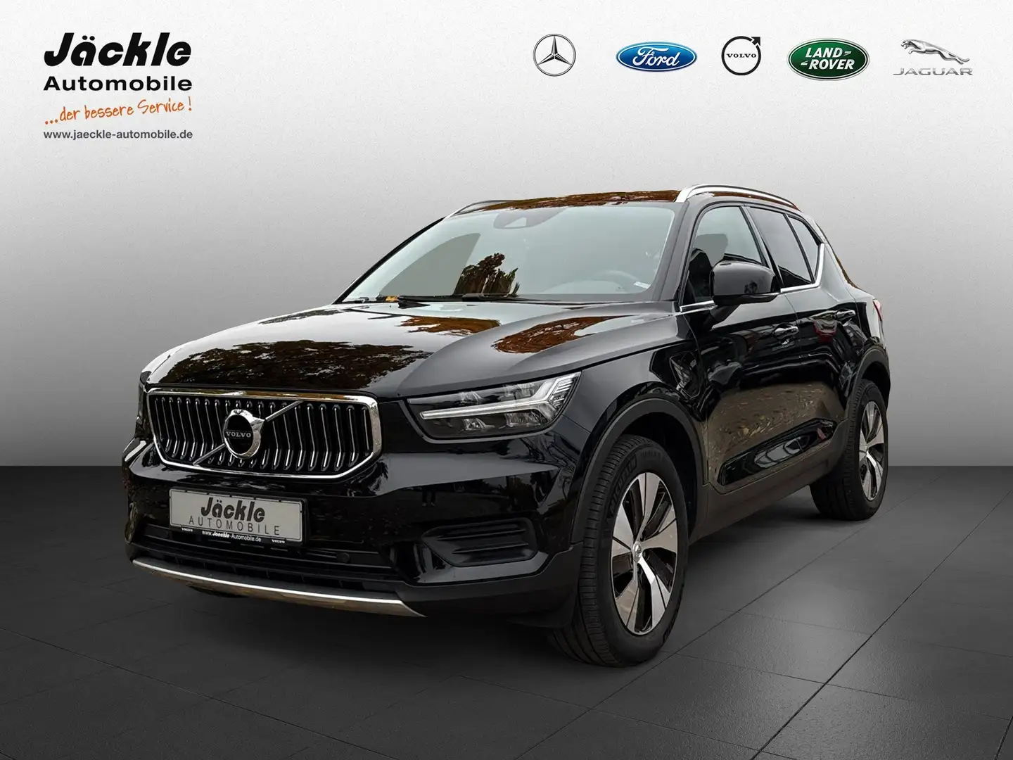 Volvo XC40 Core Recharge Plug-In Hybrid 2WD, TEMPOMAT, AHK Zwart - 1