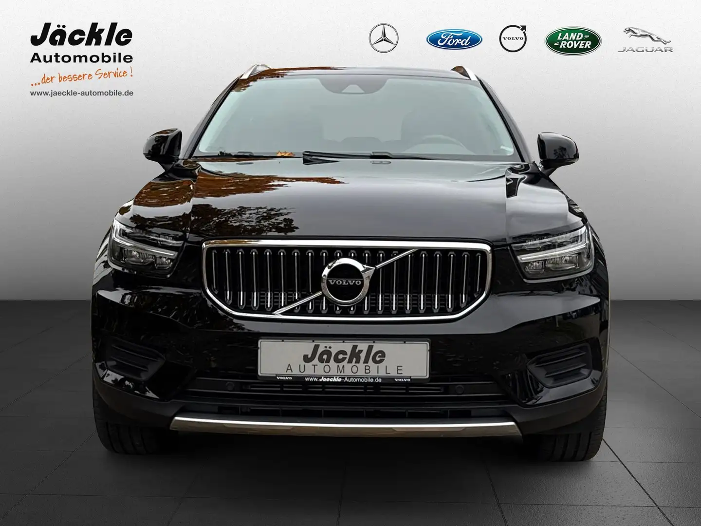 Volvo XC40 Core Recharge Plug-In Hybrid 2WD, TEMPOMAT, AHK Zwart - 2
