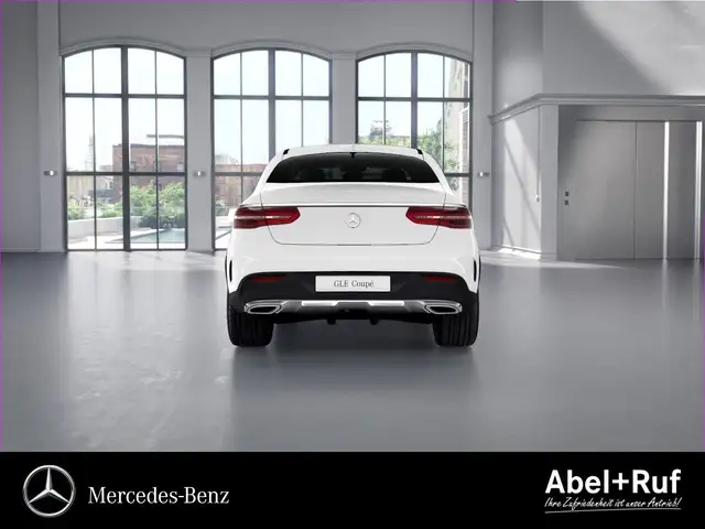 Mercedes-Benz GLE view 5