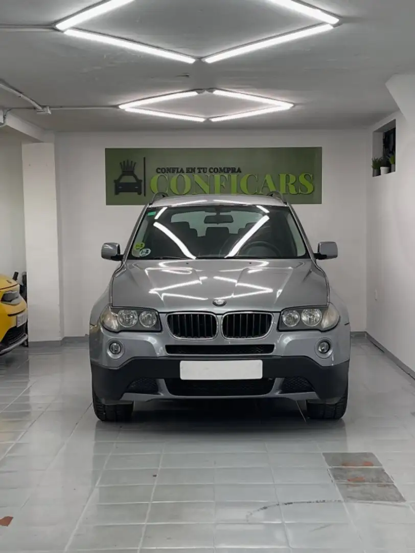 BMW X3 2.0d Gris - 2