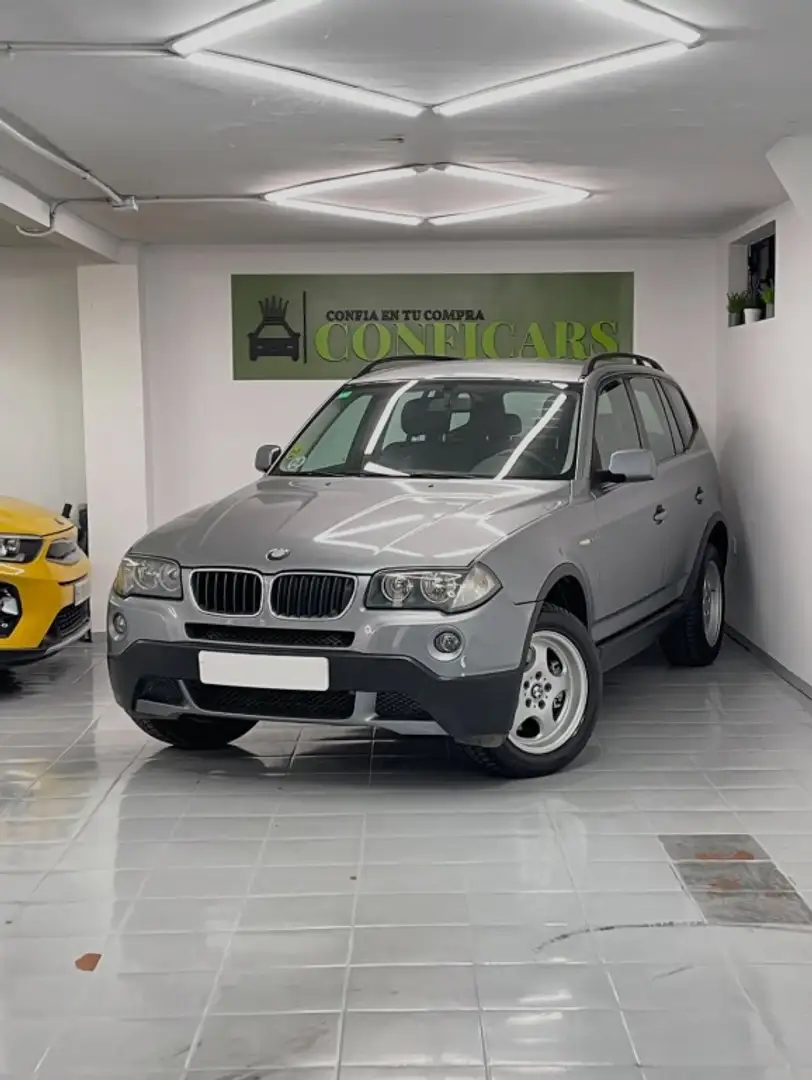 BMW X3 2.0d Gris - 1