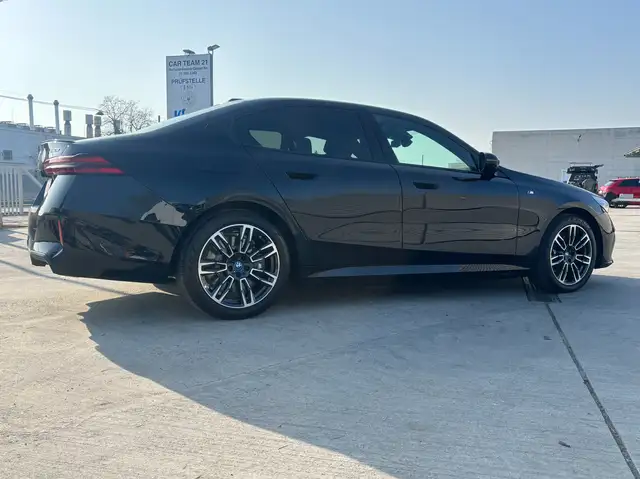 BMW 550 550 e xDrive M Sport Pro Ansicht 8