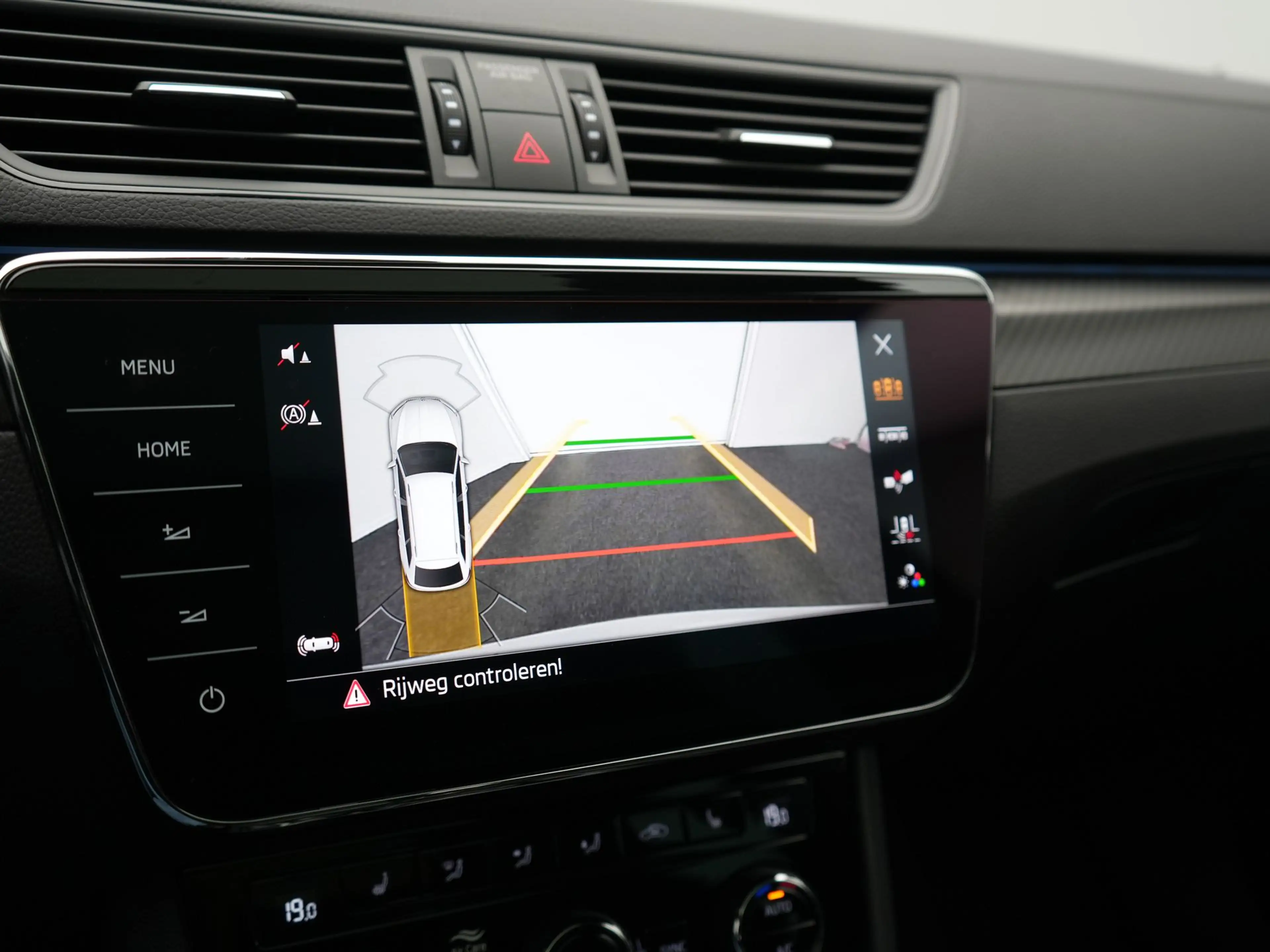 Skoda Superb Combi 1.4 TSI iV Sportline Business PHEV 218pk Dea — photo 21