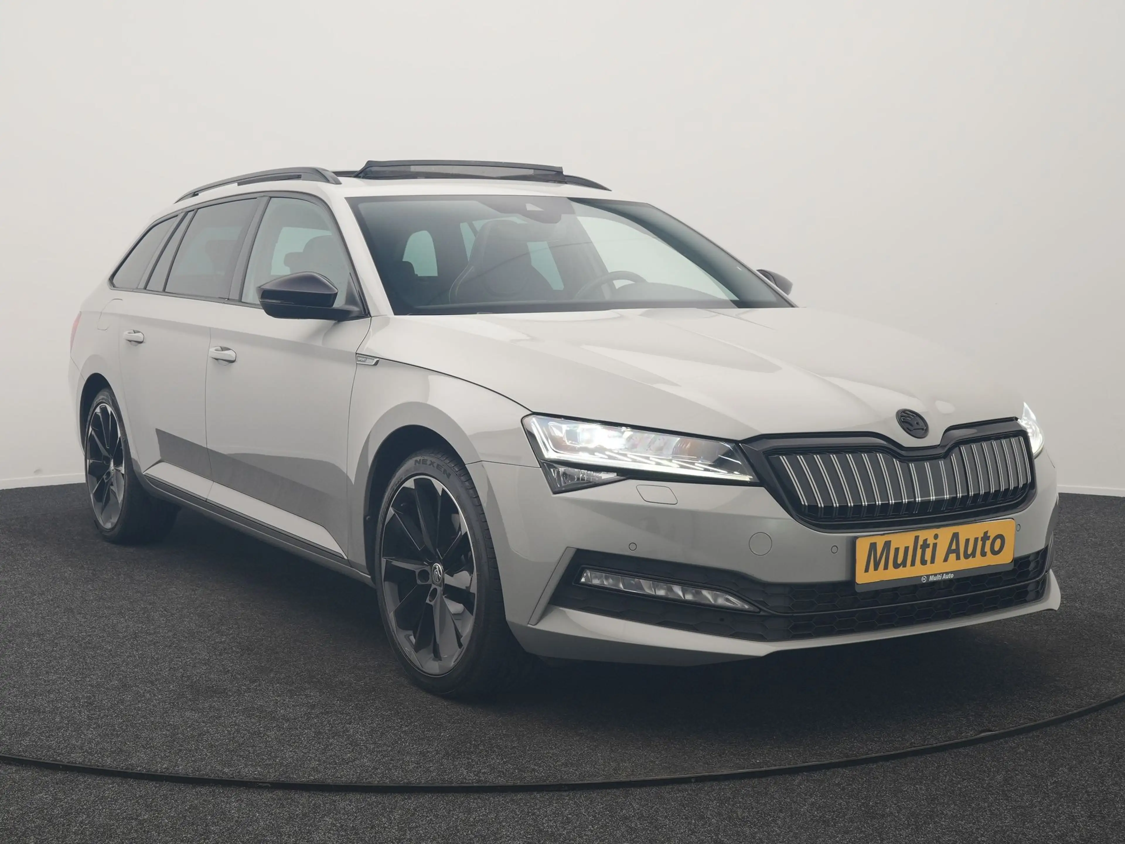 Skoda Superb Combi 1.4 TSI iV Sportline Business PHEV 218pk Dea — photo 26
