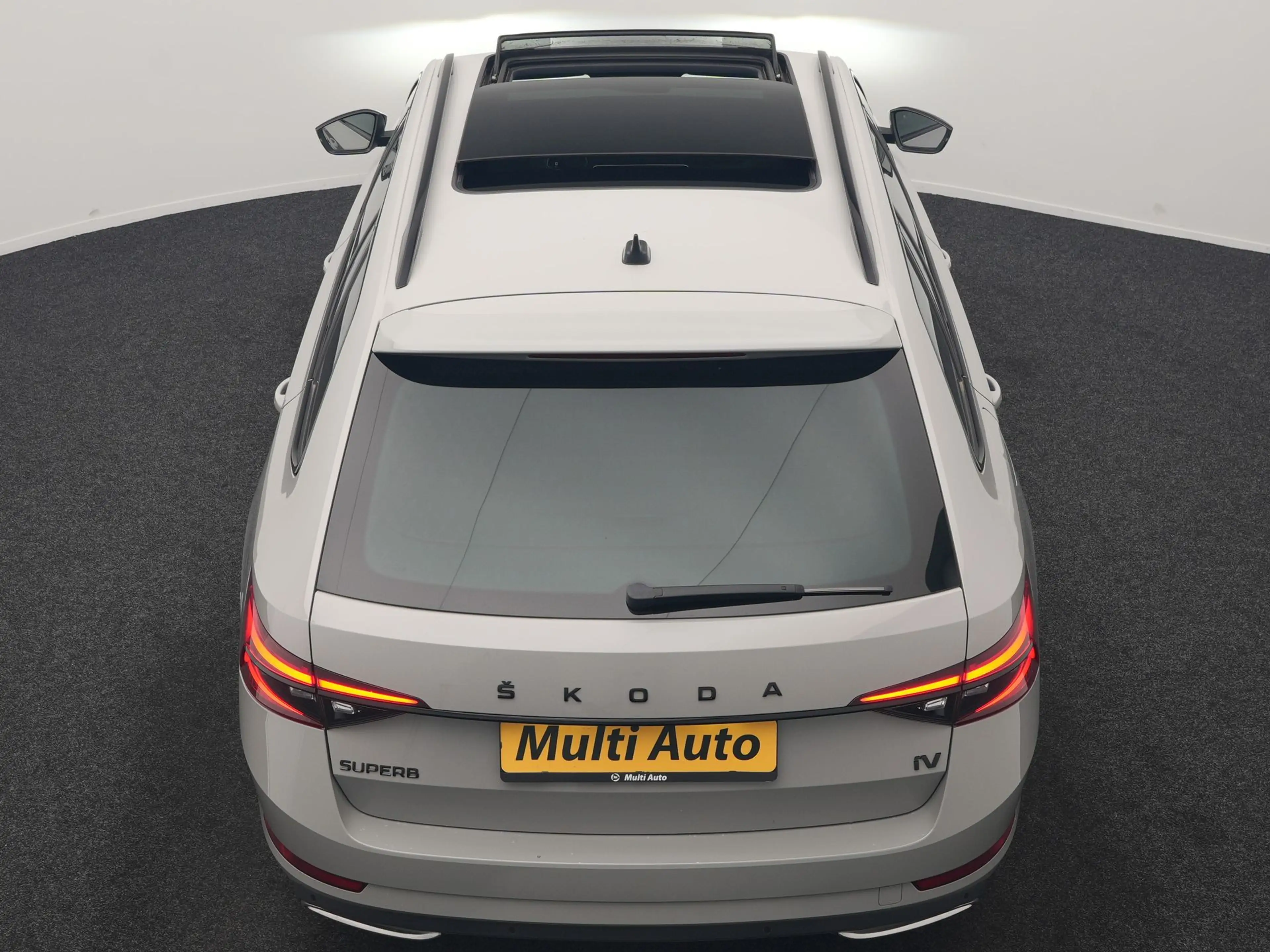 Skoda Superb Combi 1.4 TSI iV Sportline Business PHEV 218pk Dea — photo 41