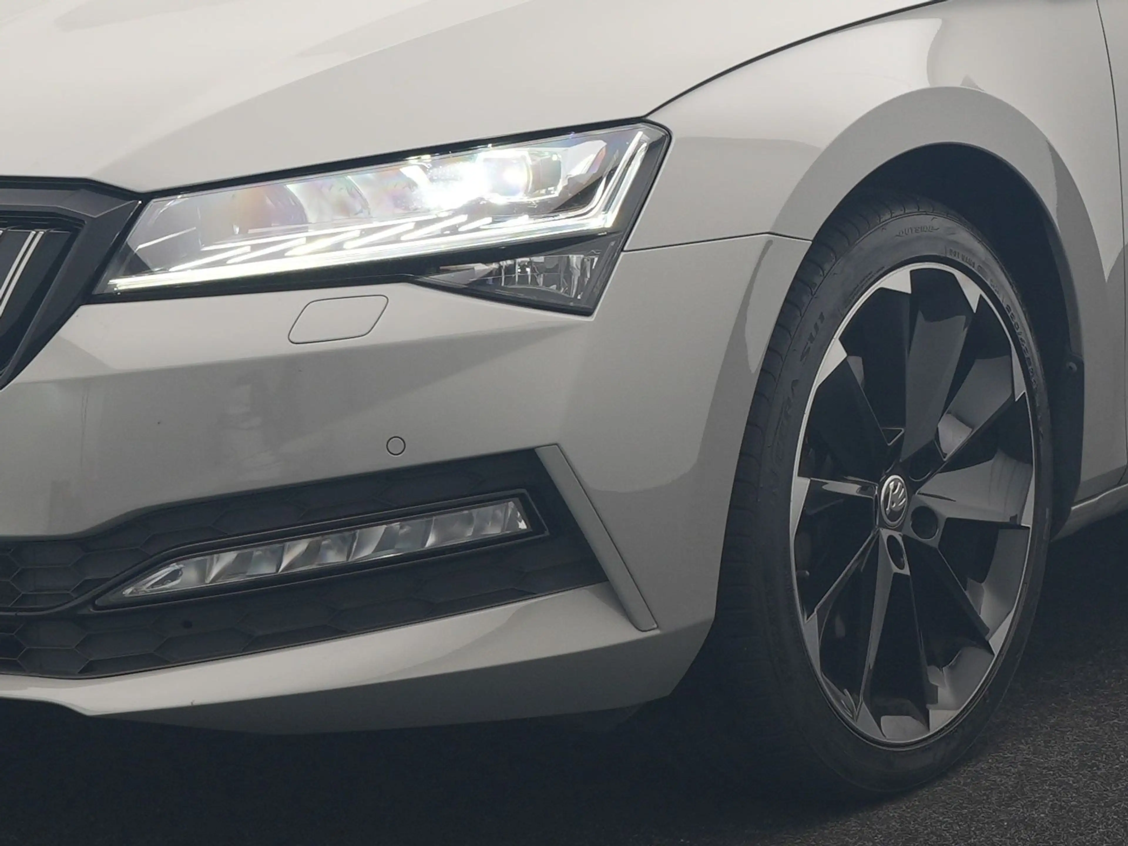 Skoda Superb Combi 1.4 TSI iV Sportline Business PHEV 218pk Dea — photo 8