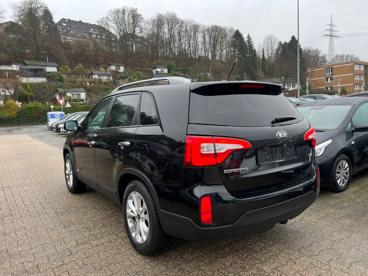 Kia Sorento 4WD PANO*AUTOMATIK*KAMERA*NAVI*LEDER* Noir - 2
