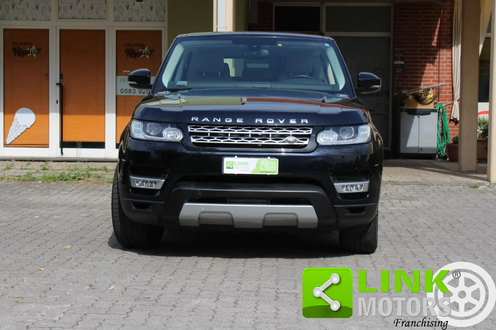 Land Rover Range Rover Sport 3.0 TDV6 HSE Noir - 2