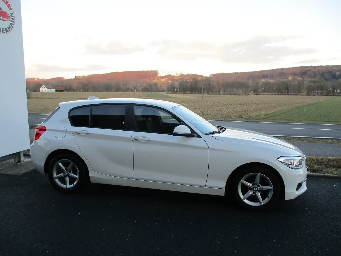 BMW 116 116 d Advantage RFK Navi Led Blanc - 2