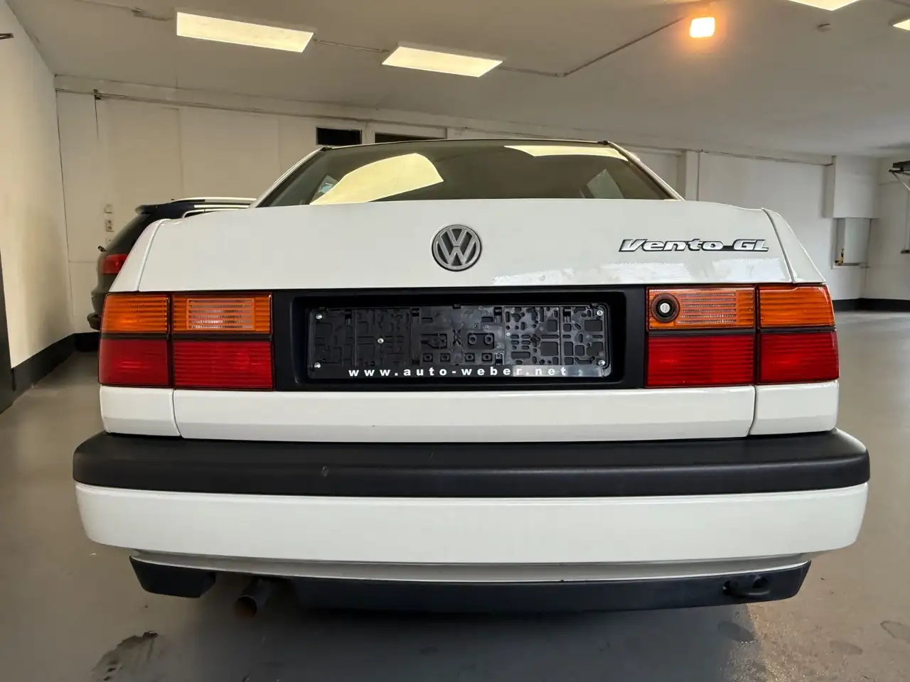Volkswagen VENTO*1.8 GL*AUTOMATIK*H-KENNZ.*OPA´S LIEBLING*, foto 10