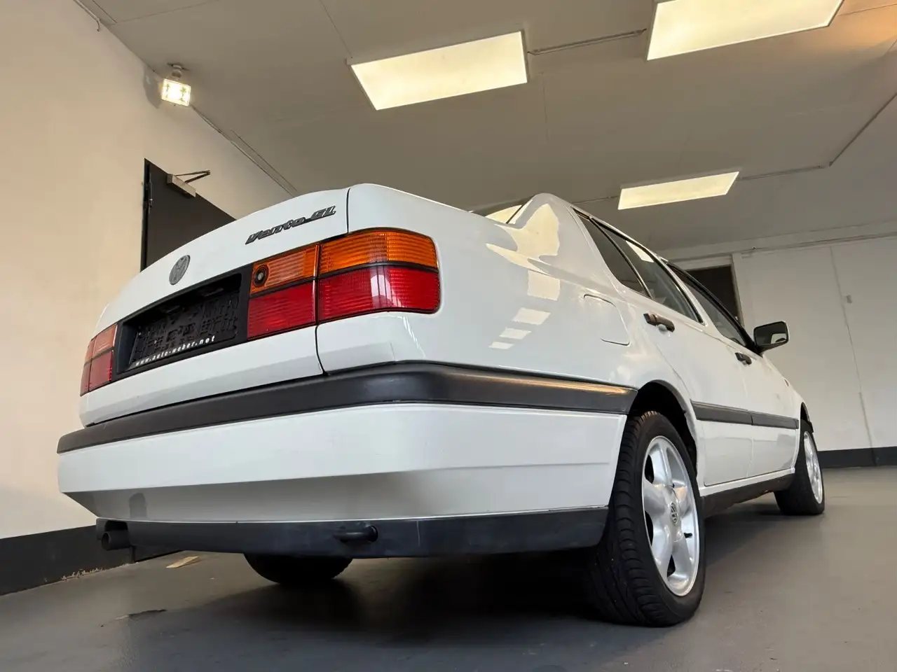 Volkswagen VENTO*1.8 GL*AUTOMATIK*H-KENNZ.*OPA´S LIEBLING*, foto 6