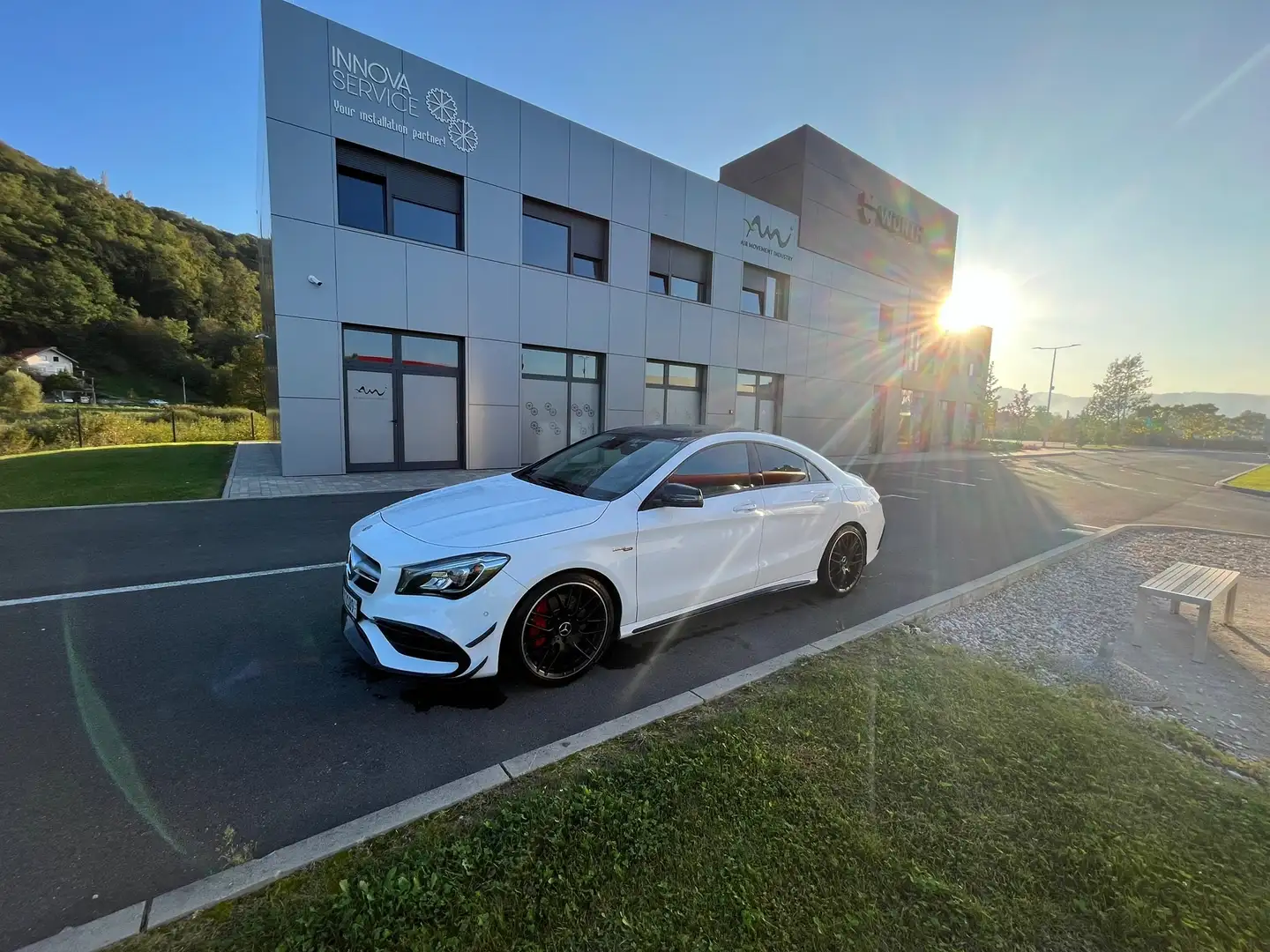 Mercedes-Benz CLA 45 AMG AMG CLA 45 4Matic AMG Speedshift DCT 7G Weiß - 1