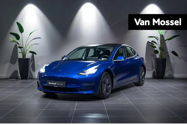 Tesla Model 3 LONG RANGE AWD DUAL MOTOR 560 KM (WLTP) LEDER | LE