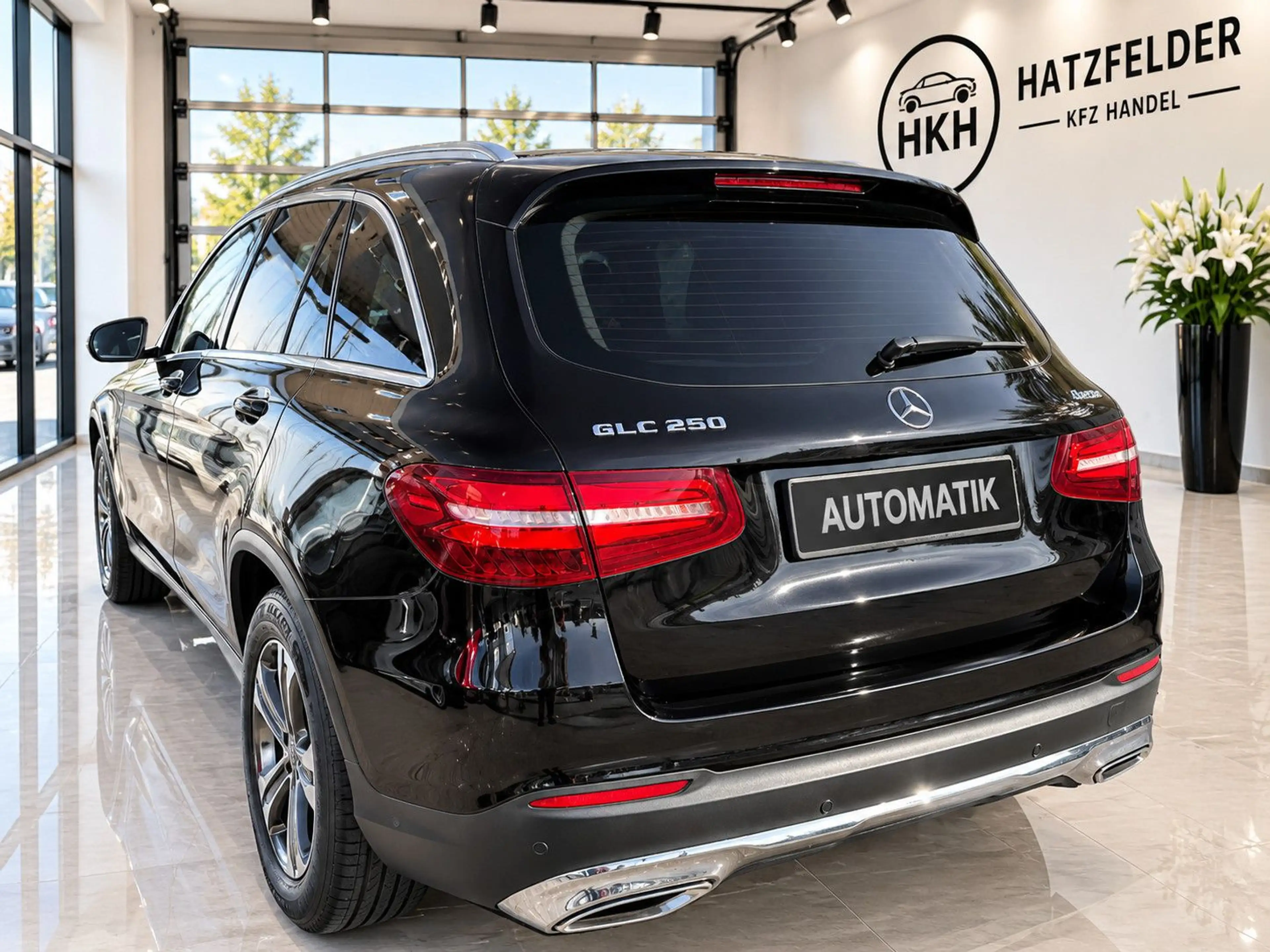 Mercedes-Benz GLC 250 GLC250*4Matic*1.Hand*Nur 60tkm*Navi*AMG*Exclusiv — photo 3