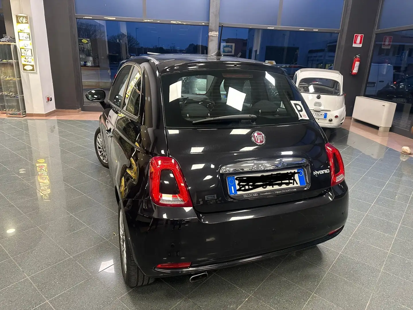 Fiat 500C 500C III 2015 1.0 hybrid Dolcevita 70cv Zwart - 2