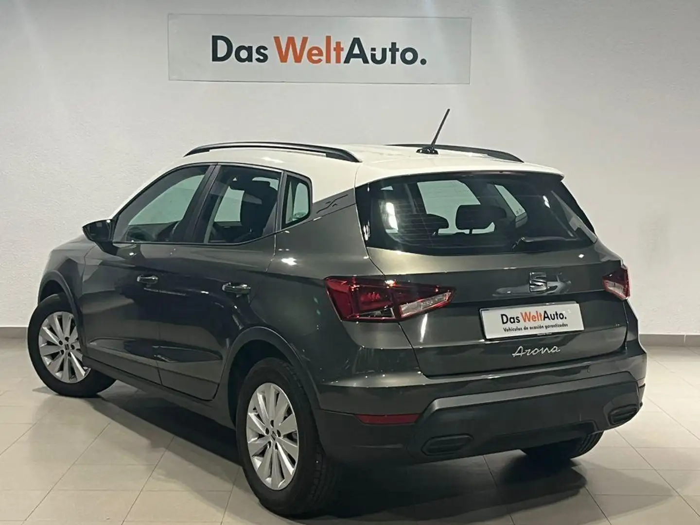 SEAT Arona 1.0 TSI S&S Style XM 110 Grijs - 2