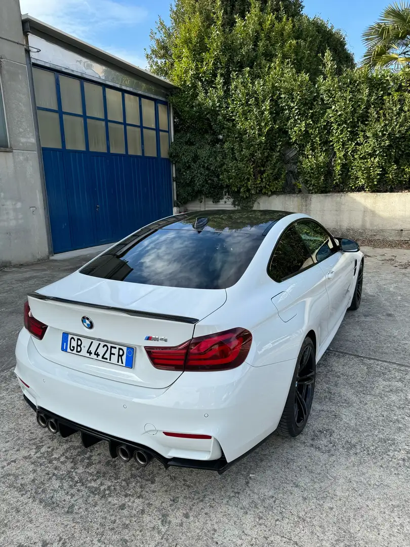 BMW M4 Coupe 3.0 dkg POSSIBILITÀ SUBENTRO LEASING Bianco - 2