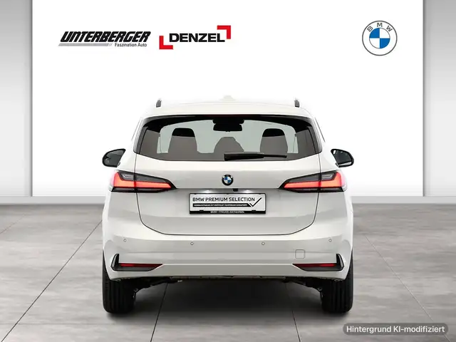 BMW 2 Series view 5
