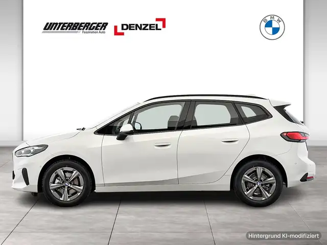 BMW 2 Series view 3