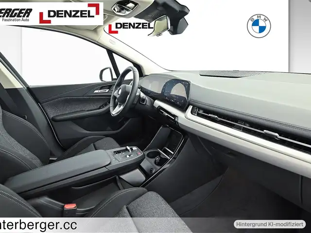 BMW 2 Series view 12