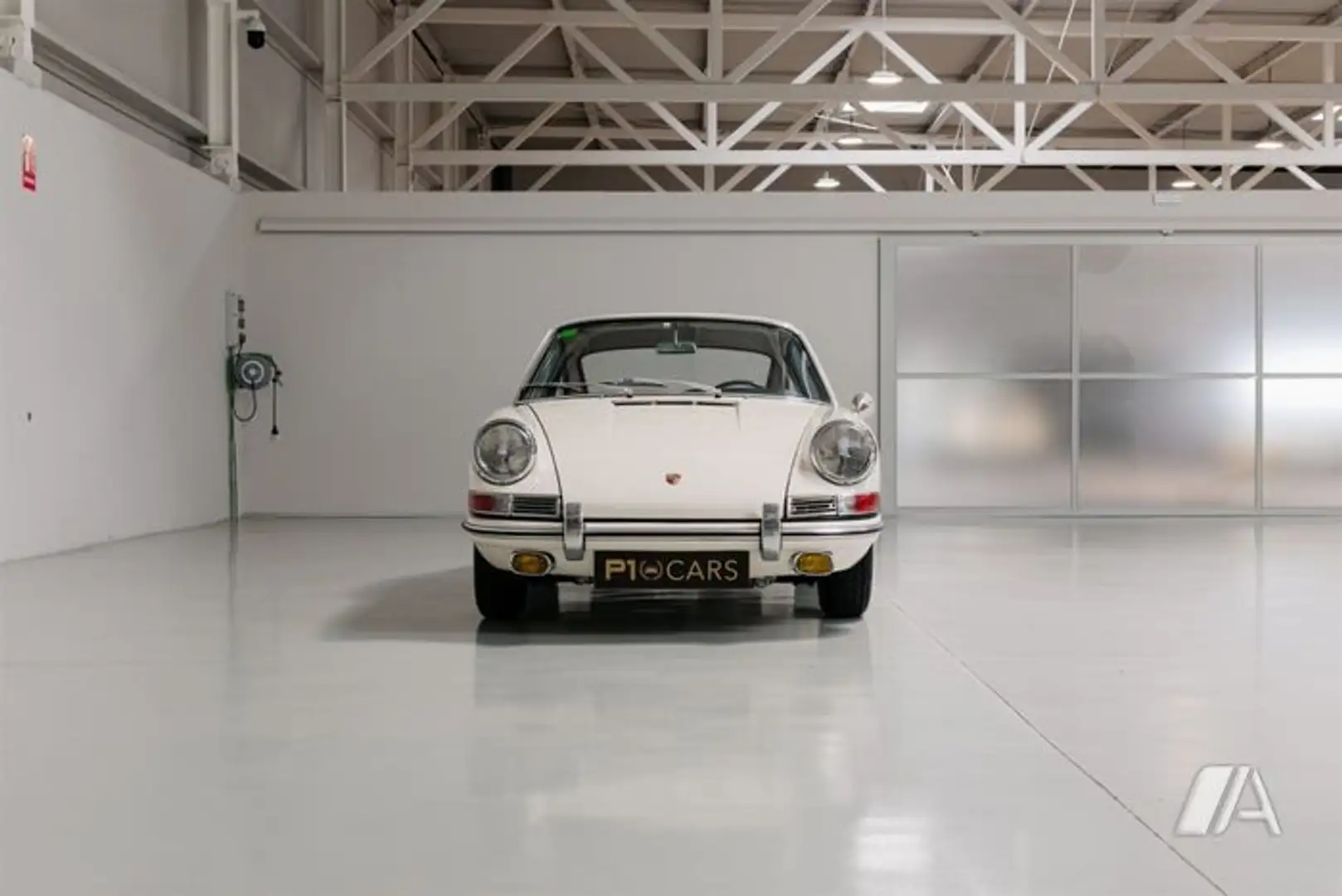Porsche 911 2.0 Coupé bijela - 1